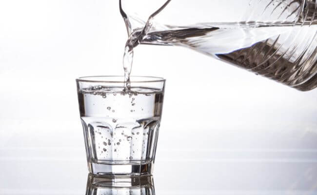 활발한 이뇨작용으로 몸 속의 알코올을 빠르게 외부로 배출해주는 물